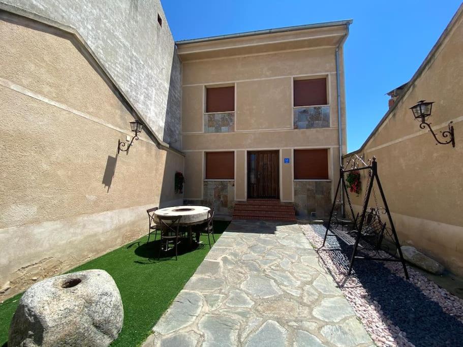 הוילה Mozoncillo Casa Gonzalez מראה חיצוני תמונה